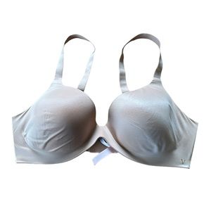 Victoria’s Secret Wireless Bra Beige 38D